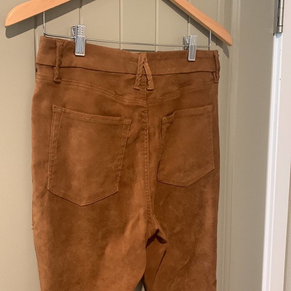 Women's Tan Skinny Jeans - Picture 9 of 13